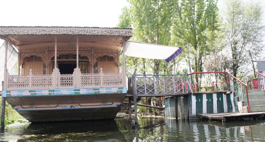 Lancashire House Boat, Srinagar 1